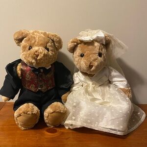 Wedding Teddy Bear Couple